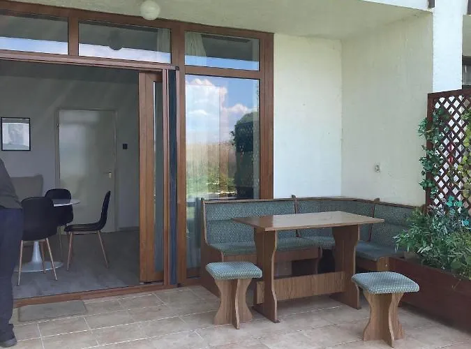 Attila Boglar בית נופש Balatonboglár